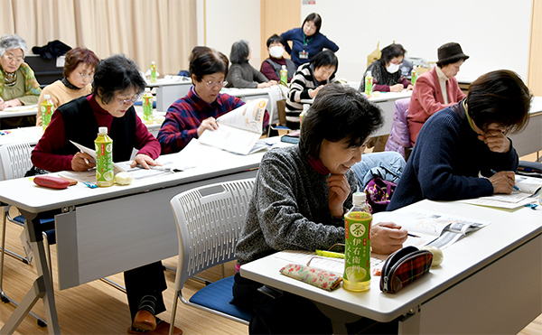 JAおおふなと女性部の学習会の様子