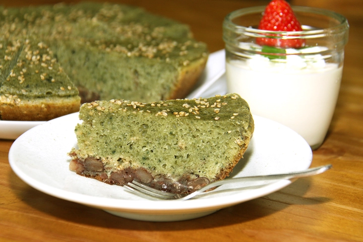 炊飯器で作る よもぎケーキ