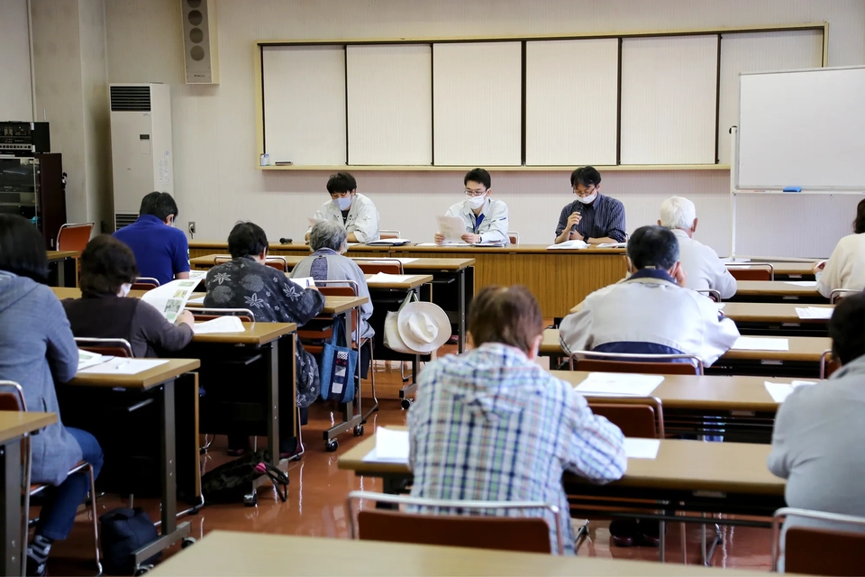 目揃い会の様子写真