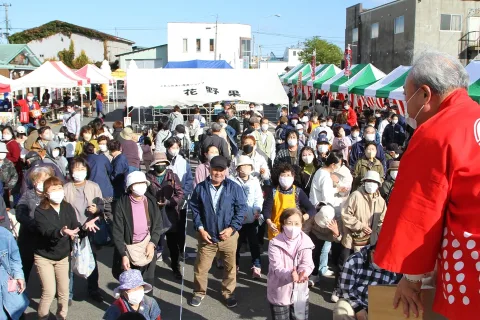 第２１回久慈エリアお客様大感謝祭、産直花野果大収穫祭３年ぶりに開催