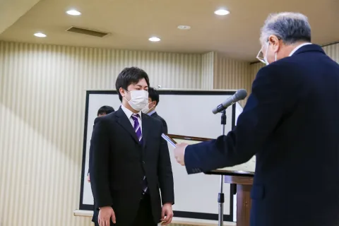 林将希さんに栄冠　<br>営農指導員研究発表会