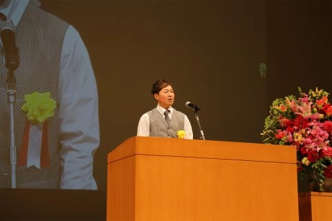 ＪＡ新いわて青年部宮古支部の山屋祐太さん　 ＪＡ青年の主張全国大会に出場し堂々の発表