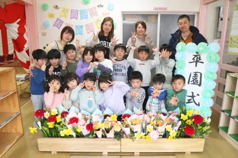 園児の門出に花添える　<br>雫石町の若手花き生産者