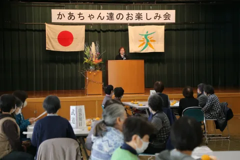 かあちゃんたち楽しく過ごして　<br>ＪＡ新いわて女性部玉山支部