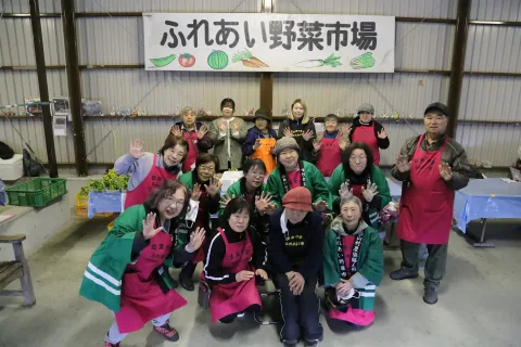 会話の花咲く　<br>たまやまふれあい市