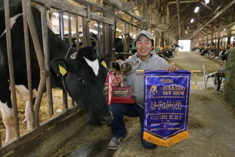 仲間に背中押され夢の舞台に　<br>インターミディエイトチャンピオン受賞、家族と仲間に感謝